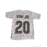 2023/24-as Real Madrid hazai mezgarnitúra Vini Jr. felirattal 