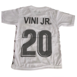 2023/24-as Real Madrid hazai mezgarnitúra Vini Jr. felirattal - 110cm és 165cm