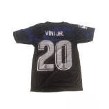 2023/24-es Real Madrid gyerek mezgarnitúra Vini Jr. felirattal 