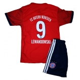 1=2 Bayern München 2018/19-es hazai mezgarnitúra Lewandowski felirattal, AJÁNDÉK EB SÁLLAL!