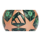 Adidas 2025 BL Münich meccslabda