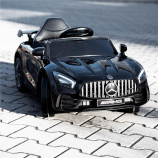 MERCEDES GYERMEKJÁRMŰ   AMG GTR-S modell 98,5 X 55 X 41 CM