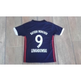 1=2 Bayern München Lewandowski 2017/18-as váltó mezgarnitúra, AJÁNDÉK EB SÁLLAL!