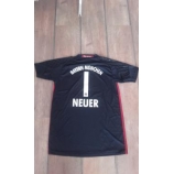 1=2 Bayern München Neuer mezgarnitúra, AJÁNDÉK EB SÁLLAL!