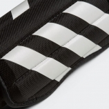 Adidas Evertomic sípcsontvédő