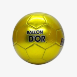 CR7 arany focilabda 5-ös