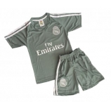 1=2 Real Madrid Navas kapus mezgarnitúra 2017/18, AJÁNDÉK EB SÁLLAL!