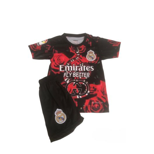 2023/24-as Real Madrid gyerek mezgarnitúra Vini Jr. felirattal 