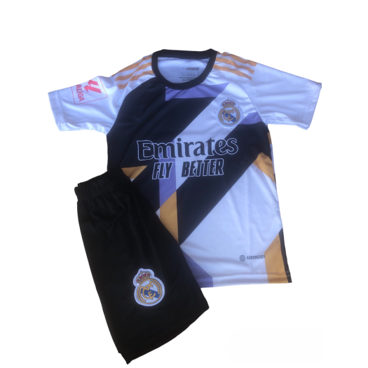 2023/24-as Real Madrid gyerek mezgarnitúra Vini Jr "7" felirattal ÚJ 