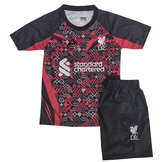 2024-es Liverpool szurkolói szurkolói gyerek mezgarnitúra SZOBOSZLAI felirattal 