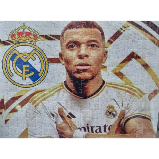Mbappe Real Madrid puzzle/kirakó 252 db-os
