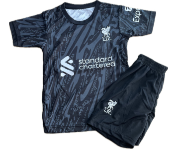 2024/25-as Liverpool kapus mezgarnitúra A.Becker felirattal