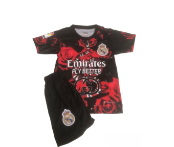 2023/24-as Real Madrid gyerek mezgarnitúra Vini Jr. felirattal 