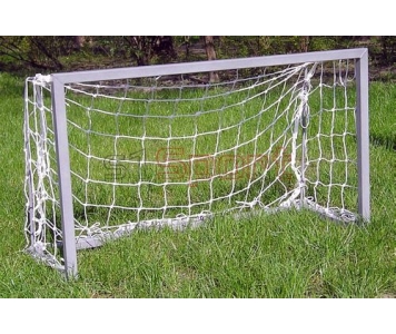 Futballkapu zártszelvényű, fém 2mx1mx0.6m