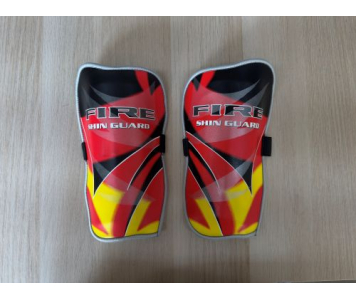 FIRE sípcsontvédő felnőtt