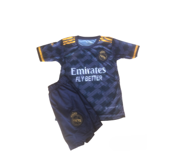2023/24-as Real Madrid gyerek mezgarnitúra Vini Jr. "7" felirattal ÚJ 