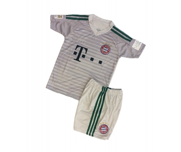 1=2 Bayern München Neuer mezgarnitúra 2018-19, AJÁNDÉK EB SÁLLAL!