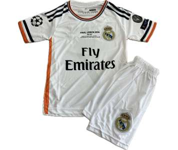 RETRO Ronaldo Real Madrid gyerek szurkolói mezgarnitúra