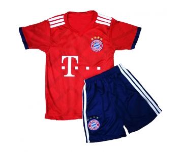 1=2 Bayern München 2018/19-es hazai mezgarnitúra Lewandowski felirattal, AJÁNDÉK EB SÁLLAL!